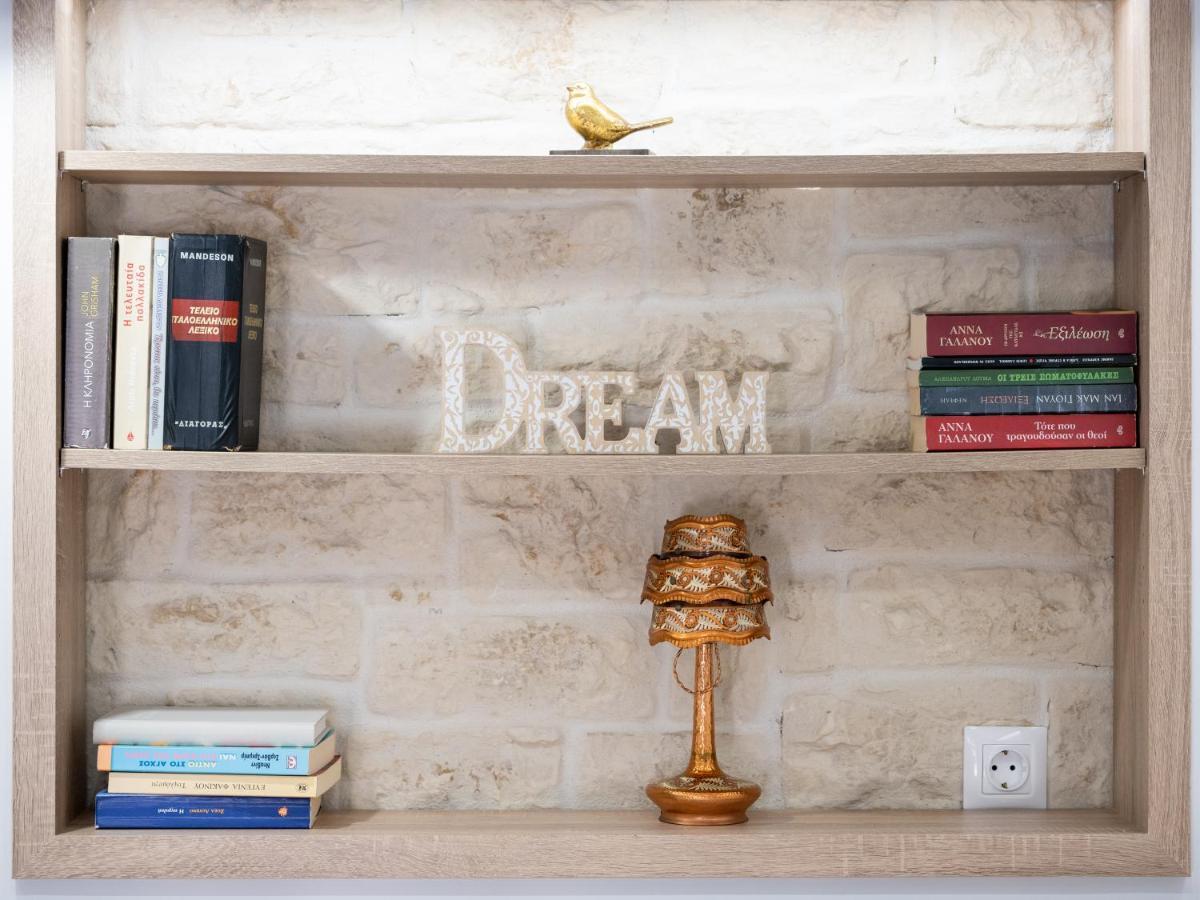 Cozy Studio In Dafnes Near To Heraklion Lägenhet Dhafnes Exteriör bild